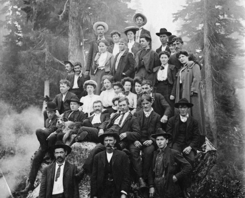Large group of hikers on top of Grouse Mountain. G.G. Nye, lower right. Many identified on back of NVMA 56. Photo: NVMA 55